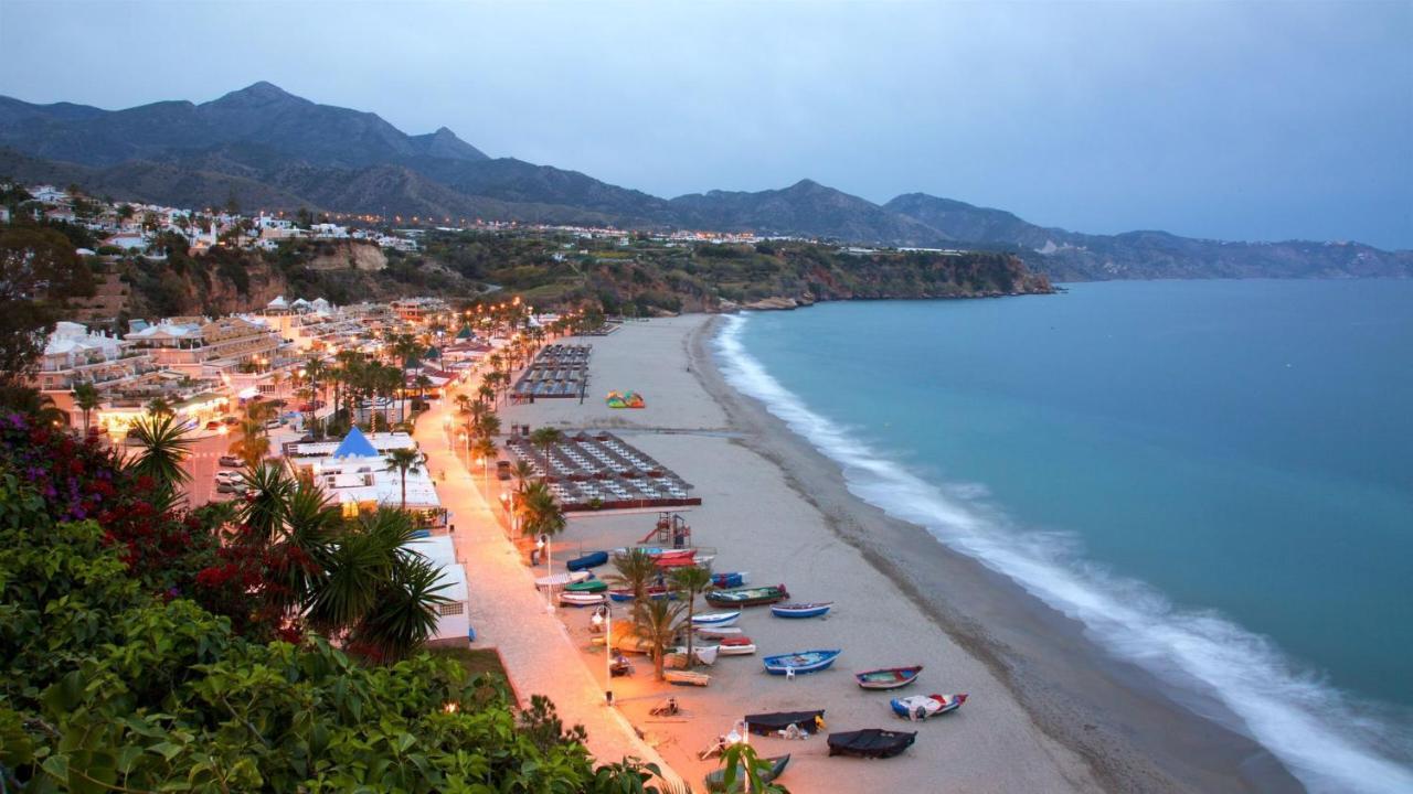 Ferienwohnung Reformado Con Vistas Al Mar Nerja Exterior foto